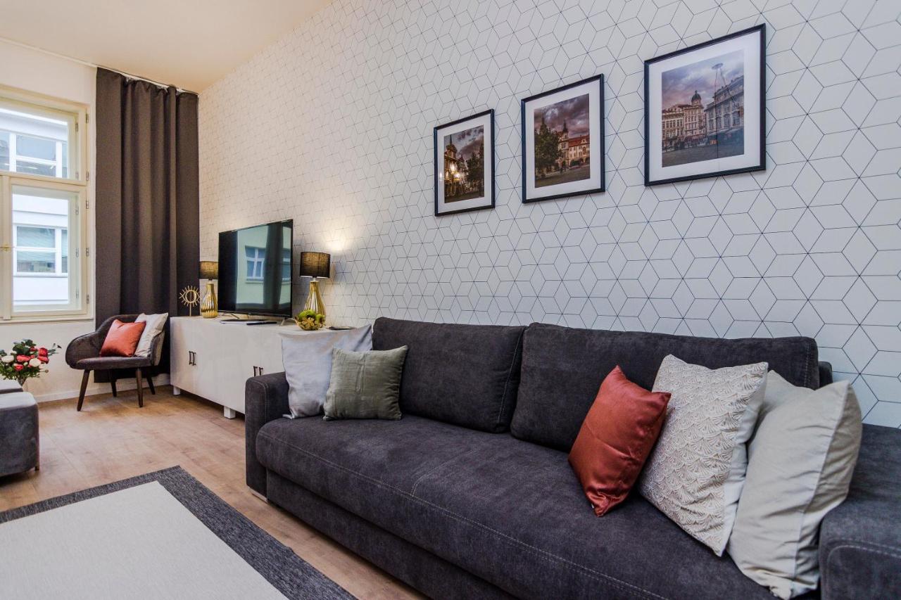 Royal Apartments Prague By Michal&Friends المظهر الخارجي الصورة